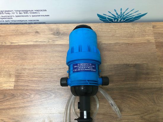 Дозатрон  производительность 20-2500 л/ч, температура  4-40 °С, 0,4 — 2,5 кг