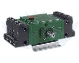 Шести плунжерный насос высокого давления Bertolini С 146 P (180 л/мин 70бар) 16,6 кВт