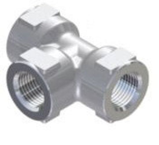 Тройник Т-образный 1/2" нержавеющая сталь 600 бар