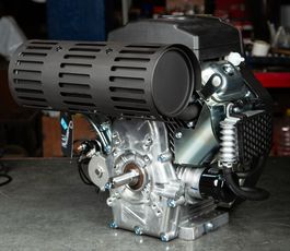 Двигатель бензиновый Gidro.Market 740 D 30л/с (V-образн,740 см куб,D25 мм, 20A)