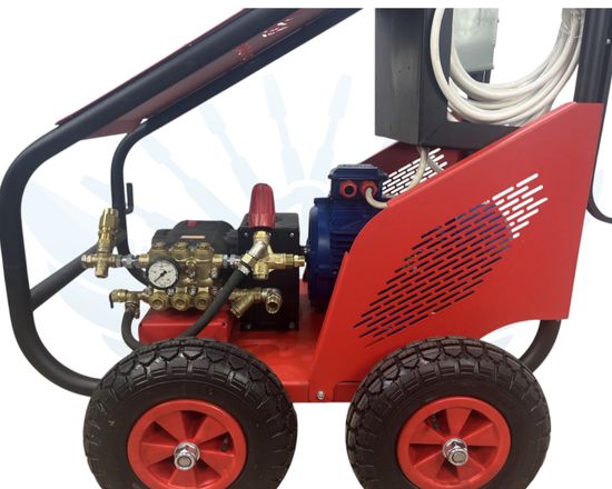 Аппарат высокого давления Comet 350 бар 15 л/мин электрический профессиональный сегмент базовая версия