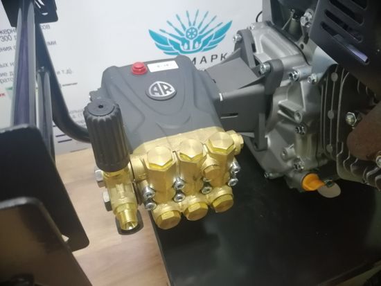 Бензомойка Annovi Reverberi  GMG-15-250-15ArrLc- HG