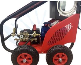 Аппарат высокого давления Comet 350 бар 15 л/мин электрический профессиональный сегмент базовая версия