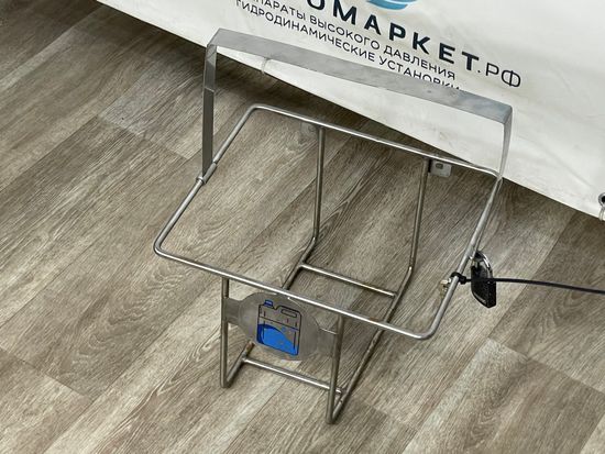 Канистродержатель с замком GM Pump закрытый для одной канистры 20-25 л, нержавеющая сталь