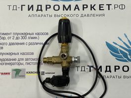 Регулятор давления VRT3 160 бар 3/8"F-3/8"F-2x3/8"F, 40 л/мин, с м/выкл